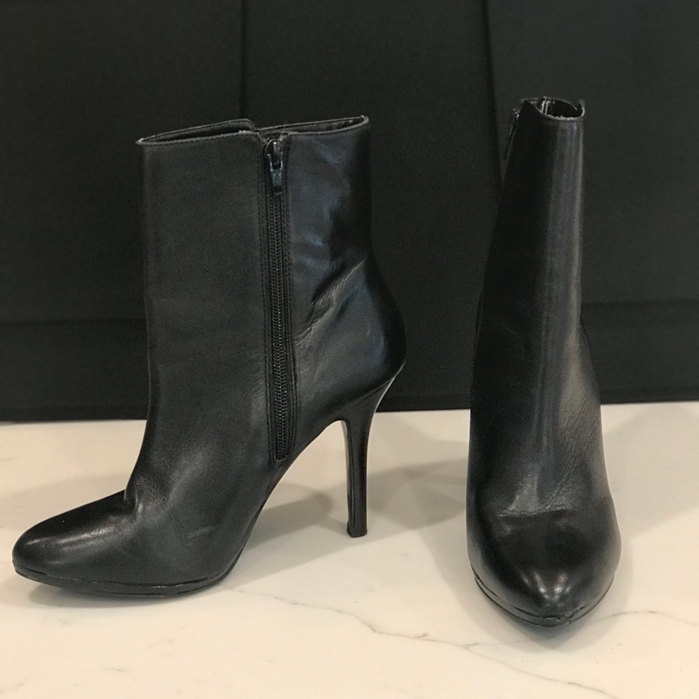 🚨Price Drop🚨 Ralph Lauren Larissa Boot